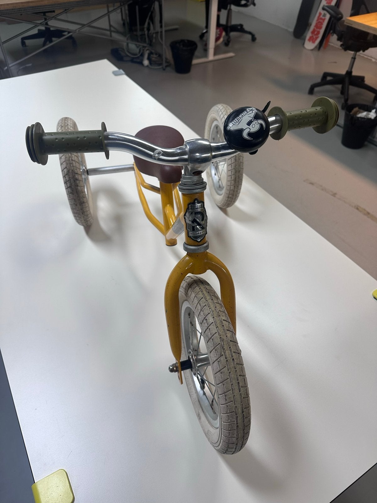 Veloretti loopfiets/driewieler voor kinderen, Fietsen en Brommers, Ophalen, Zo goed als nieuw, Minder dan 16 inch