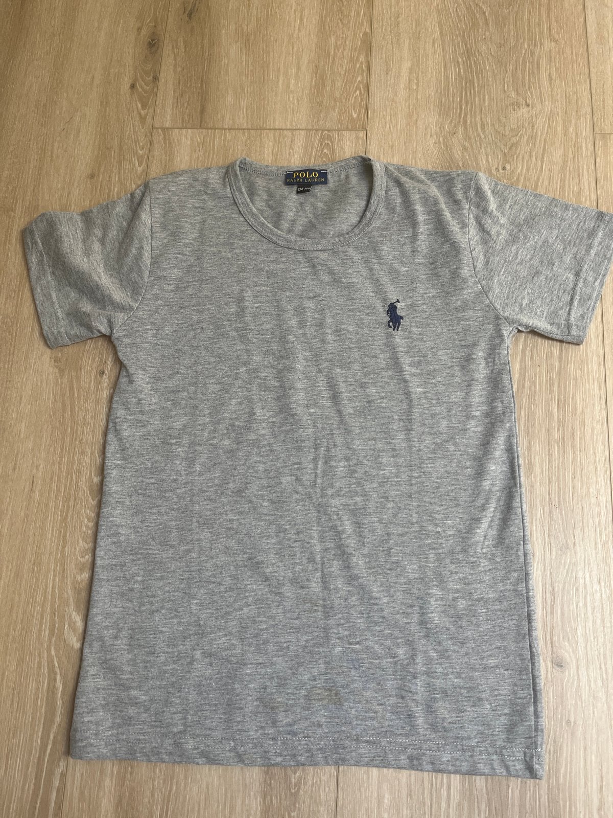 Polo Ralph Lauren T-shirt Grijs Maat 134-140, Kinderen en Baby's, Kinderkleding | Maat 134, Ophalen of Verzenden, Zo goed als nieuw