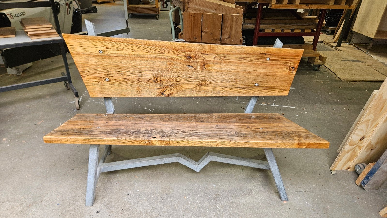 unieke houten bank met metalen onderstel, Ophalen, Gebruikt, Hout