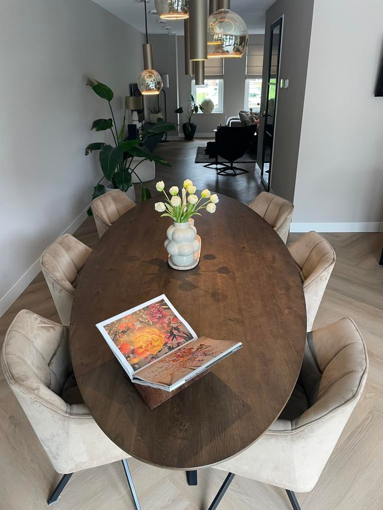 Massief eiken ovale eettafel met 6 luxe draaibare eetkamer, Huis en Inrichting, Tafels | Eettafels, 100 tot 150 cm, 200 cm of meer