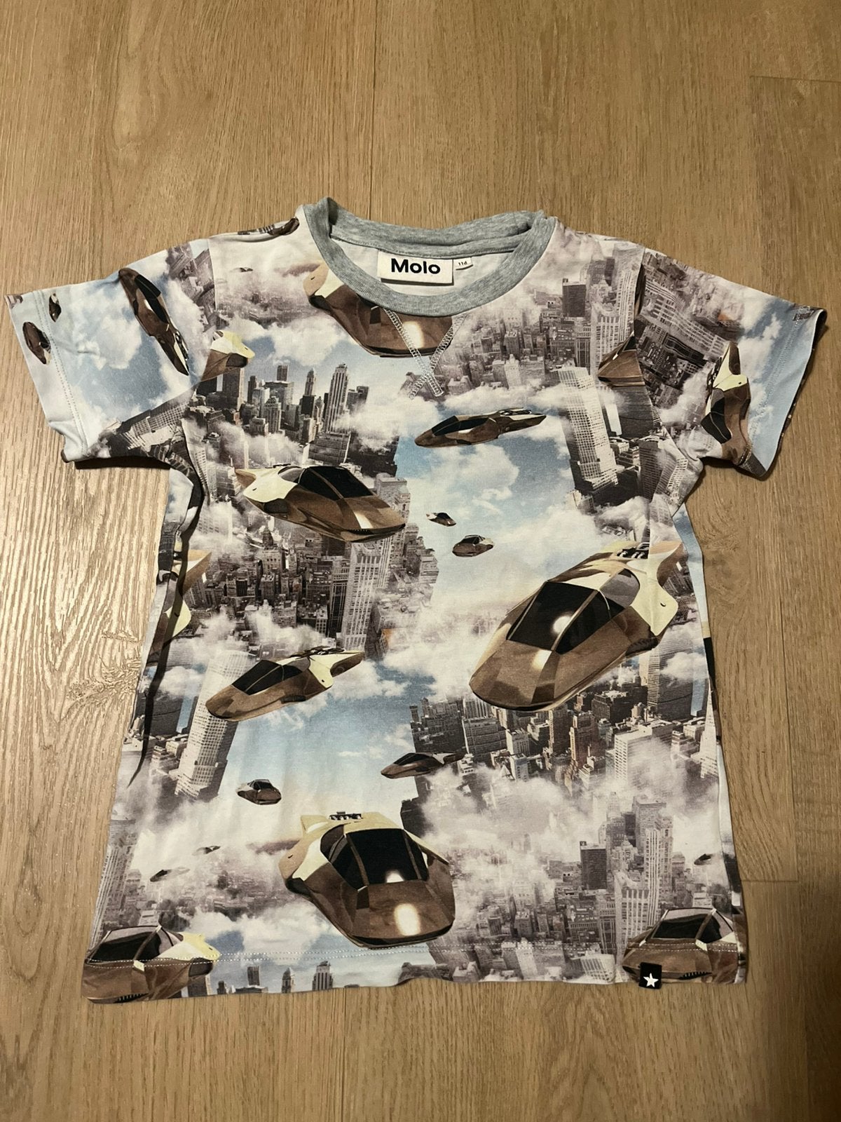 Molo shirt jongen ruimte maat 116, Ophalen of Verzenden, Zo goed als nieuw, Jongen, Shirt of Longsleeve