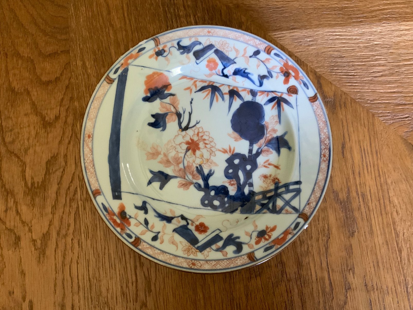 Chinees Imari bord 18e eeuws Qianlong periode., Antiek en Kunst, Ophalen of Verzenden