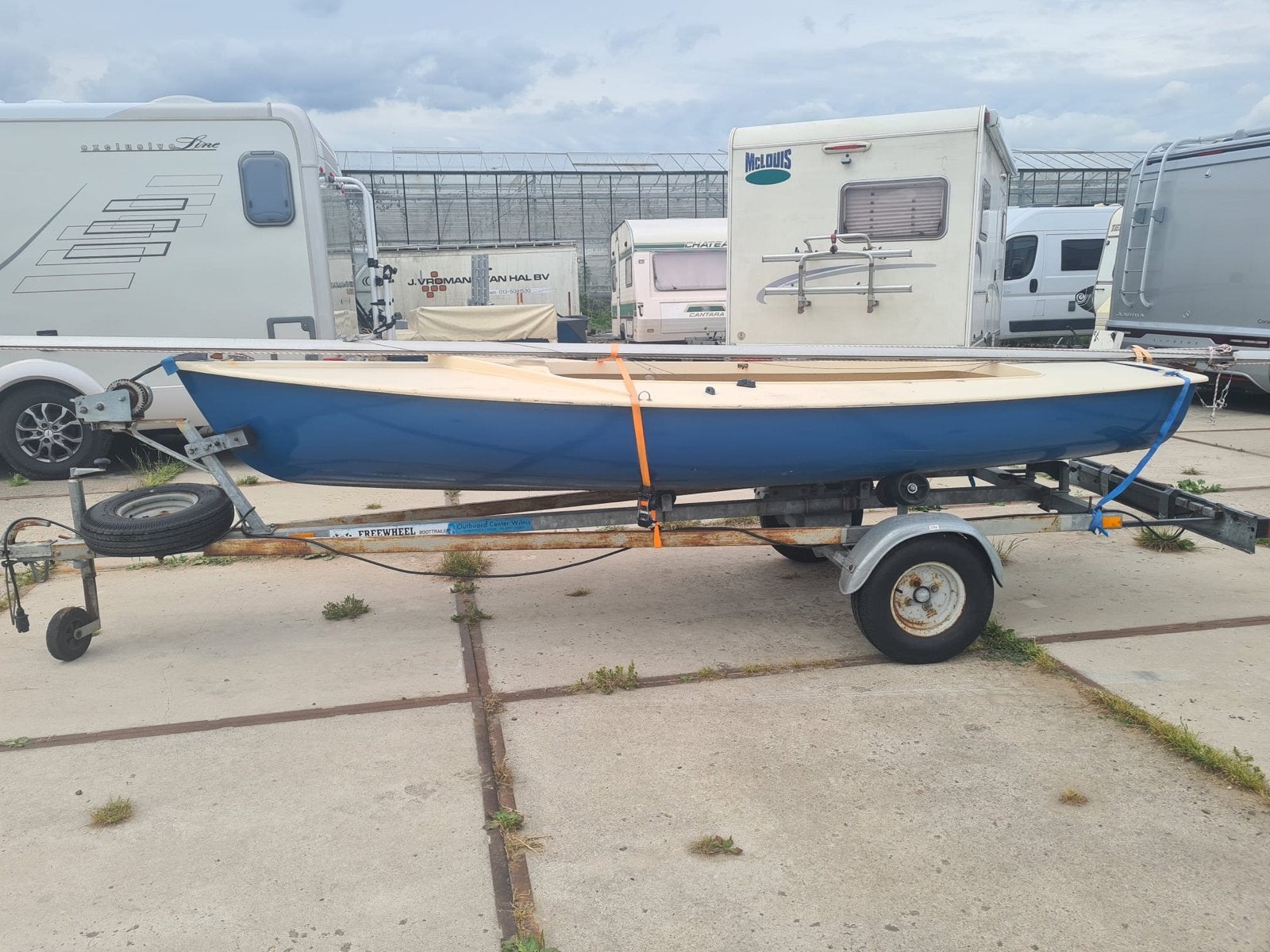 Complete zeilboot, startklaar met toebehoren, Watersport en Boten, Ophalen, Fok, Gebruikt, Polyester