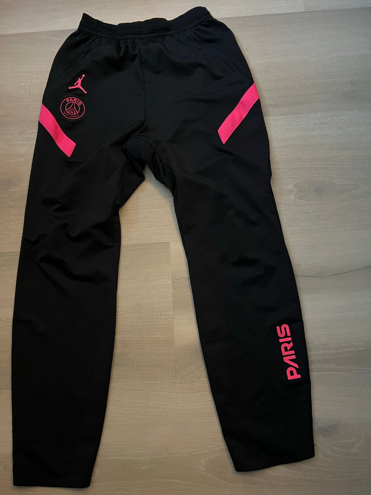 PSG jordan broek  maat 170, Kinderen en Baby's, Ophalen of Verzenden