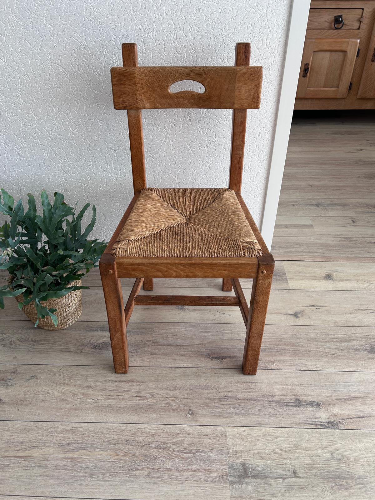 Eetkamerstoelen geloogd  eiken met rieten zitting - 6 stuks, Huis en Inrichting, Ophalen, Gebruikt, Bruin, Brutalistisch