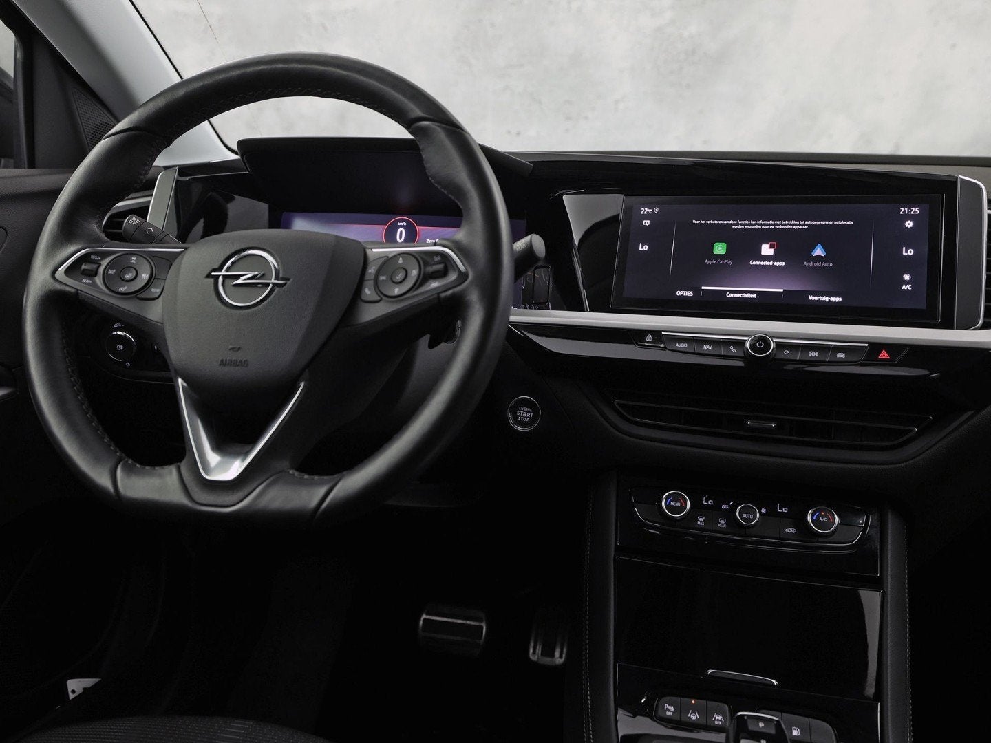 Foto 7 van Opel Grandland 1.6 Turbo Plug-In Hybrid Elegance Black Pack