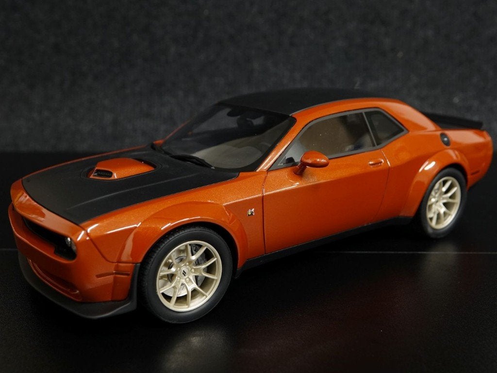 GT-Spirit 1:18 2020 Dodge Challenger SRT Scat Pack widebody, Overige merken, Auto, GT-Spirit, Onbekend