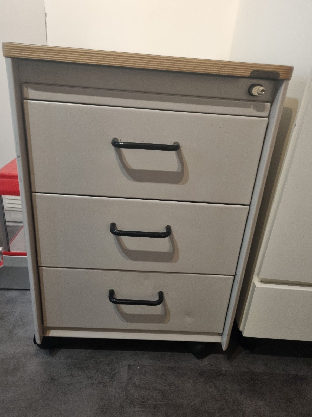 Ijzeren ladekast- archiefkast, Huis en Inrichting, Kasten | Roldeurkasten en Archiefkasten, Ophalen, 25 tot 50 cm, 50 tot 100 cm