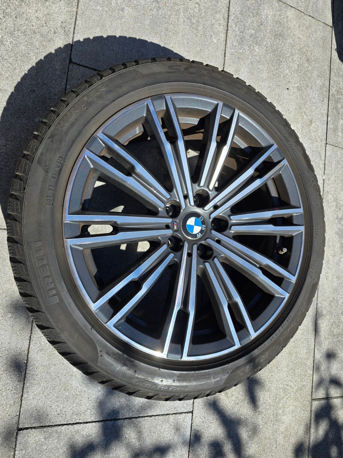BMW 330e winterbanden op velg, 18 inch, Auto diversen, Ophalen