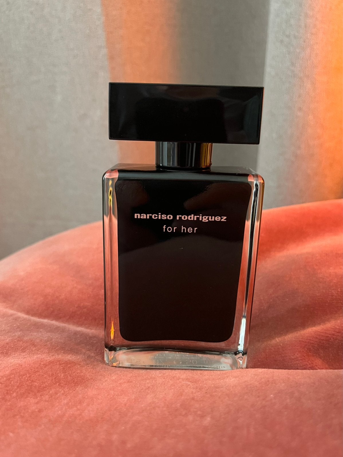 Narciso Rodriguez For Her Eau de Toilette 50ml, Sieraden, Tassen en Uiterlijk, Uiterlijk | Parfum, Gebruikt, Verzenden
