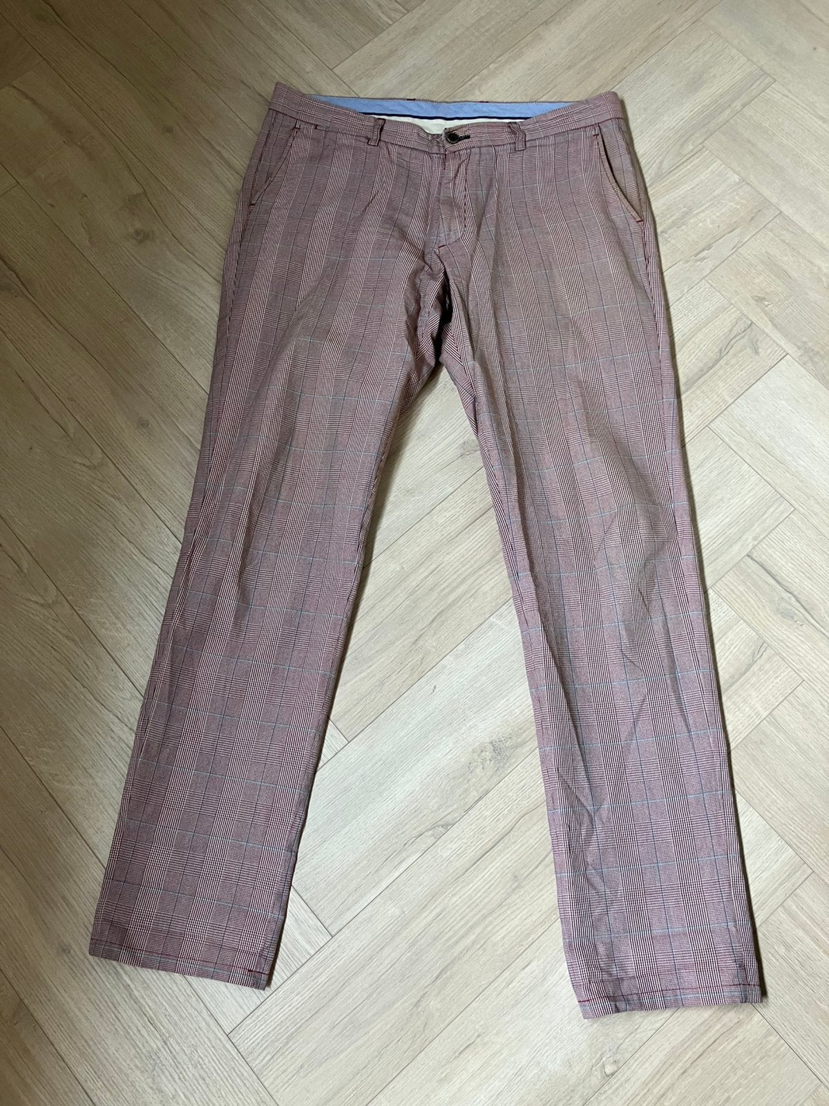 Nette geruite rode broek van El Ganso maat 42, Ophalen of Verzenden, Zo goed als nieuw, Maat 46 (S) of kleiner, Rood