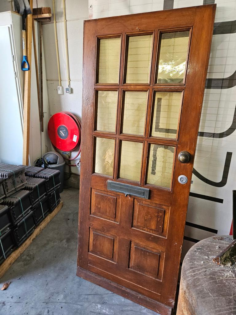 Hardhouten voordeur met glas en brievenbus, Gebruikt, 80 tot 100 cm, Ophalen of Verzenden, Buitendeur