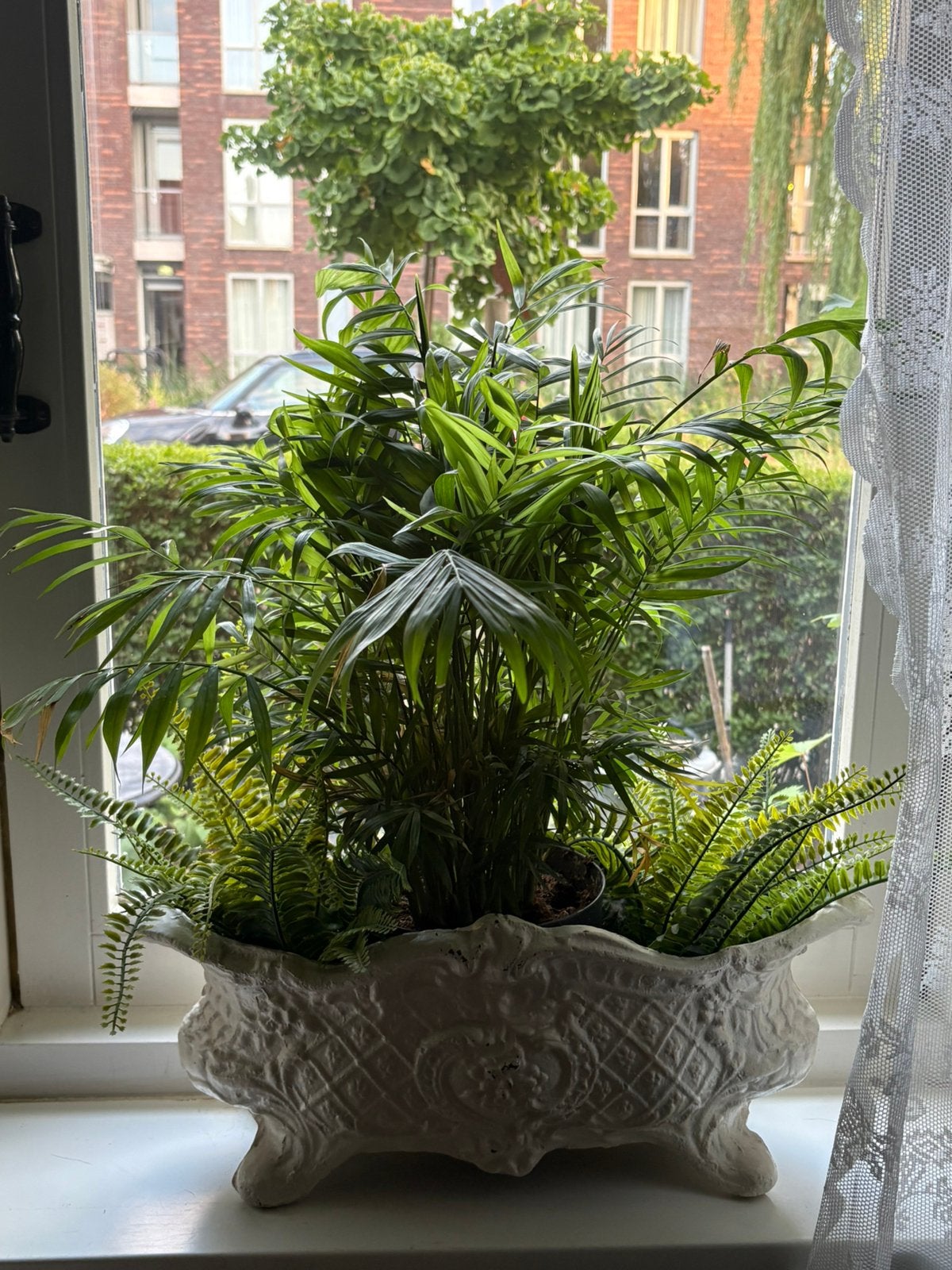 2 prachtige gietijzeren jardinières, Ophalen, Rond, Zo goed als nieuw, Minder dan 25 cm