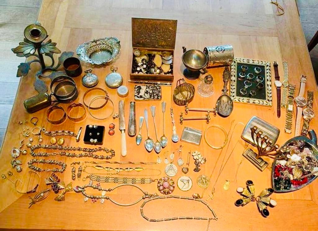Verzameling Antiek, sieraden, bestek en (zak)horloges, Ophalen of Verzenden, Overige thema's