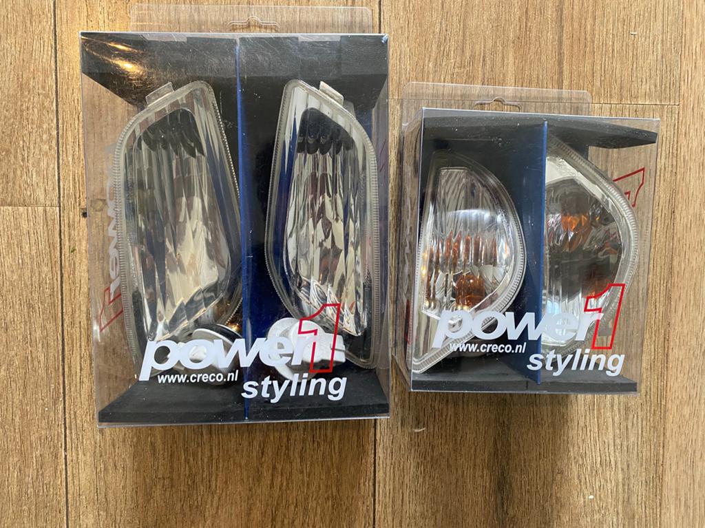 Knipperlichten  set Vespa GTS 300 ( nieuw ), Ophalen of Verzenden, Zo goed als nieuw, Zadel, Vespa