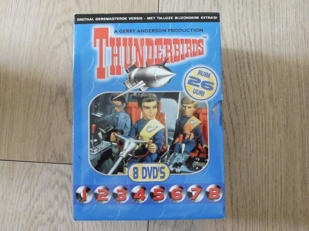 Thunderbirs 8 DVD's Complete Serie, Ophalen, Alle leeftijden, Science Fiction en Fantasy, Zo goed als nieuw