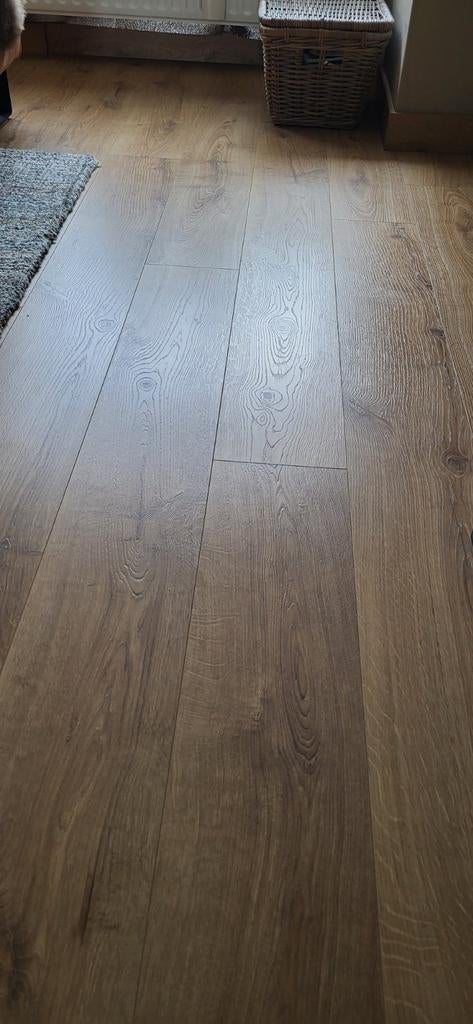 20 m2 Quickstep laminaat met v-groef en voelbare structuur, Ophalen, Overige materialen, Gebruikt, 10 m² of meer