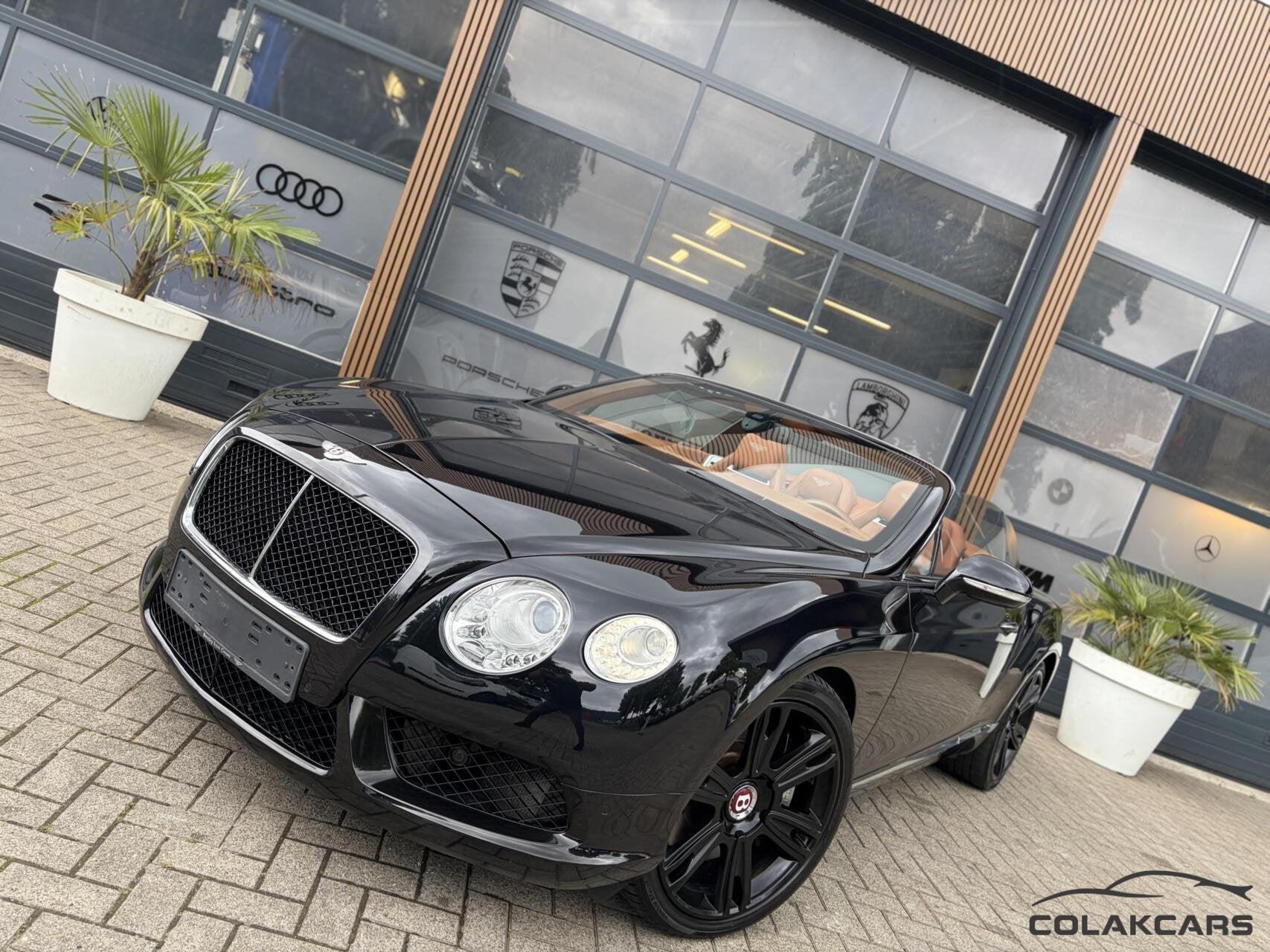 Bentley Continental GTC 4.0 V8 - Stoelkoeling & Massage |ACC, Auto's, Bentley, Automaat, Gebruikt, 8 cilinders, Cabriolet