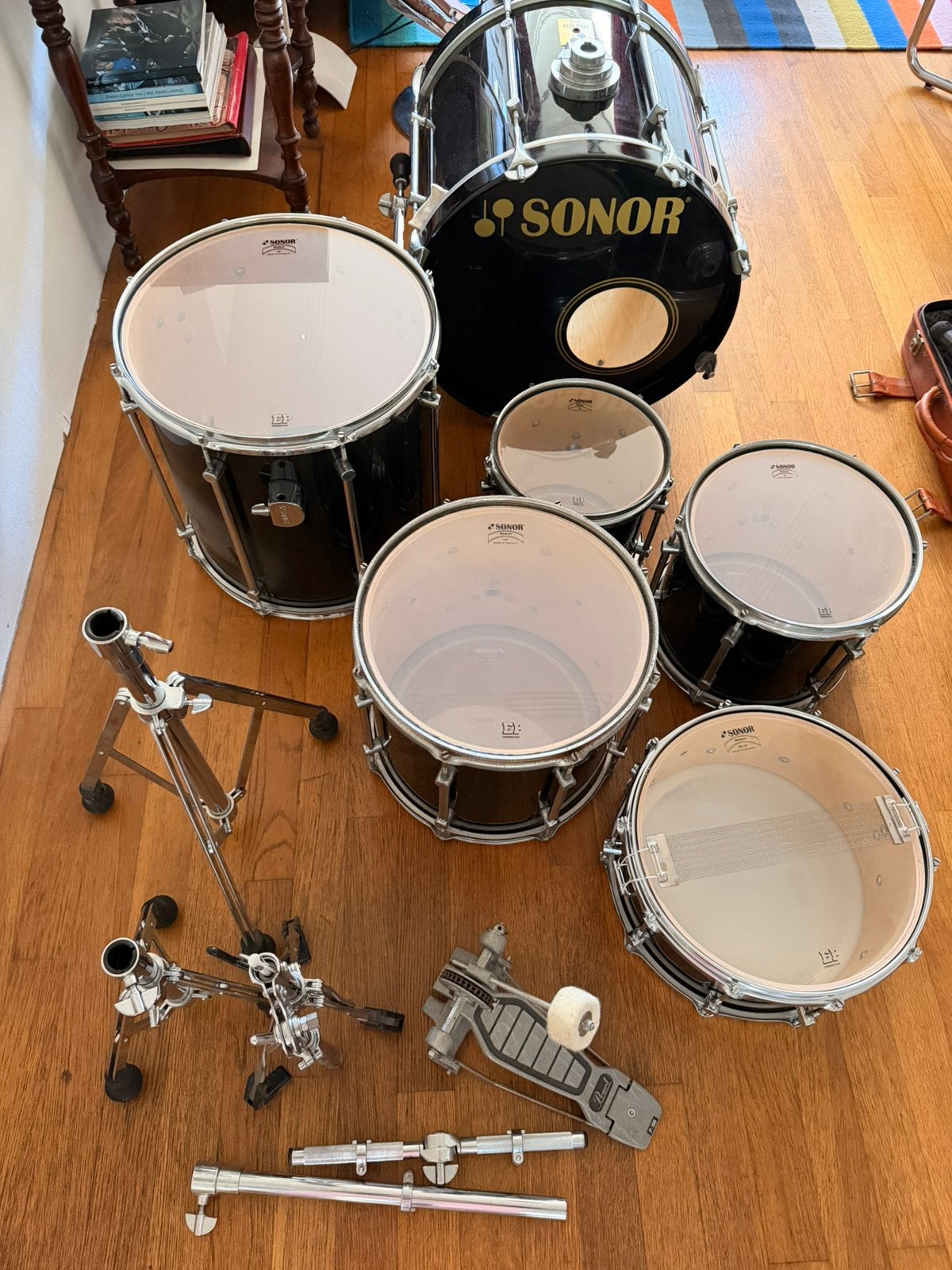 Foto 2 van Drumstel SONOR FORCE 3000, berken zwart lak