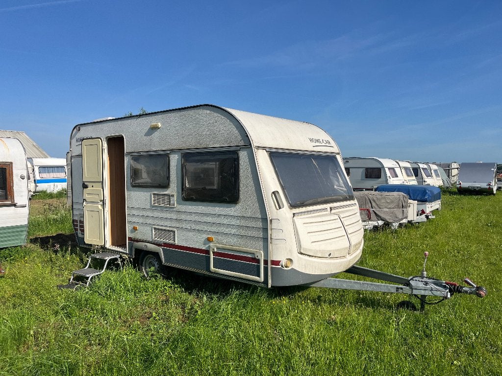 Caravan | Home-car 403H - 4 persoons, Caravans en Kamperen, Caravans, Home-car, Vast bed, Treinzit, 750 - 1000 kg