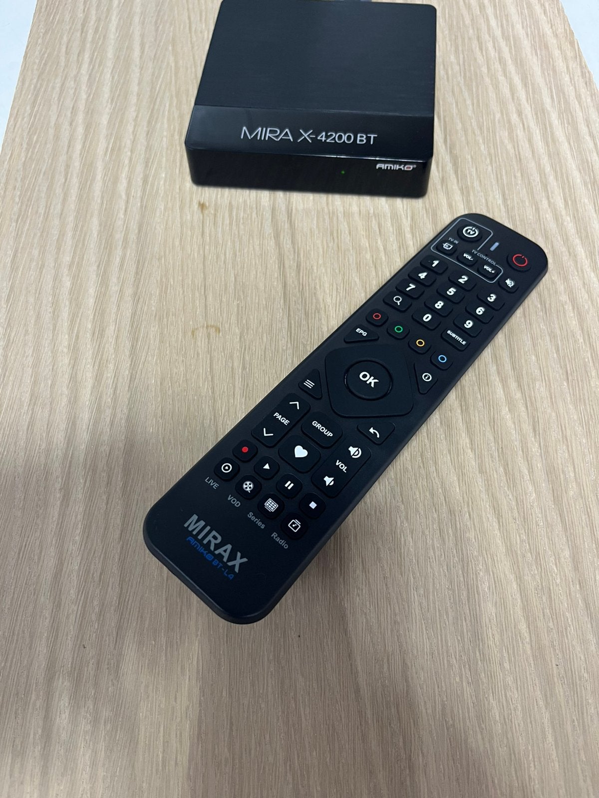 IPTV Boxje AMIKO MIRAX 4200BT, Ophalen of Verzenden, Zo goed als nieuw