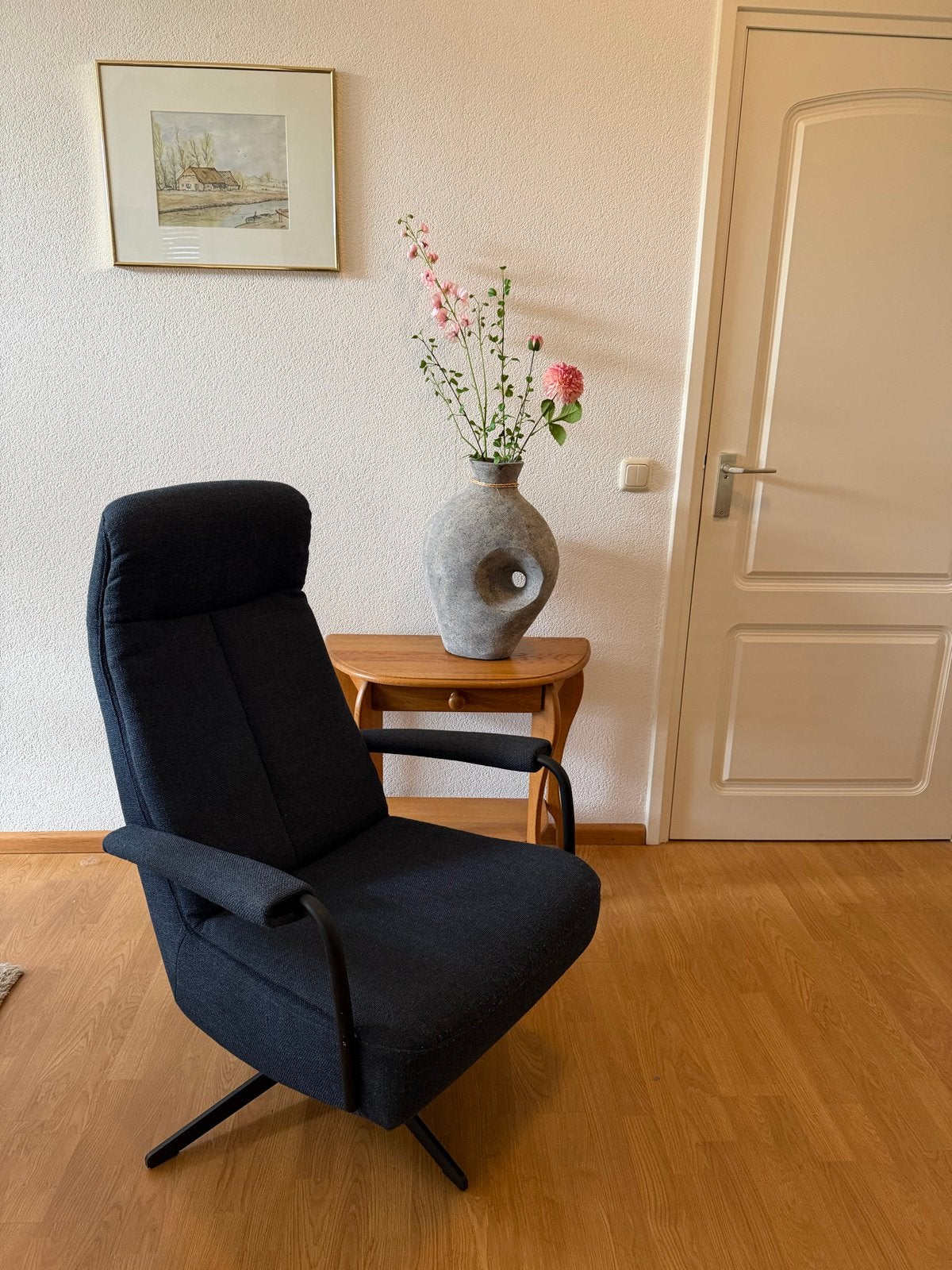 Prominent Bijzetfauteuil C-104 - Donkerblauw Stof Draaibaar, Ophalen, Zo goed als nieuw, Stof, 75 tot 100 cm