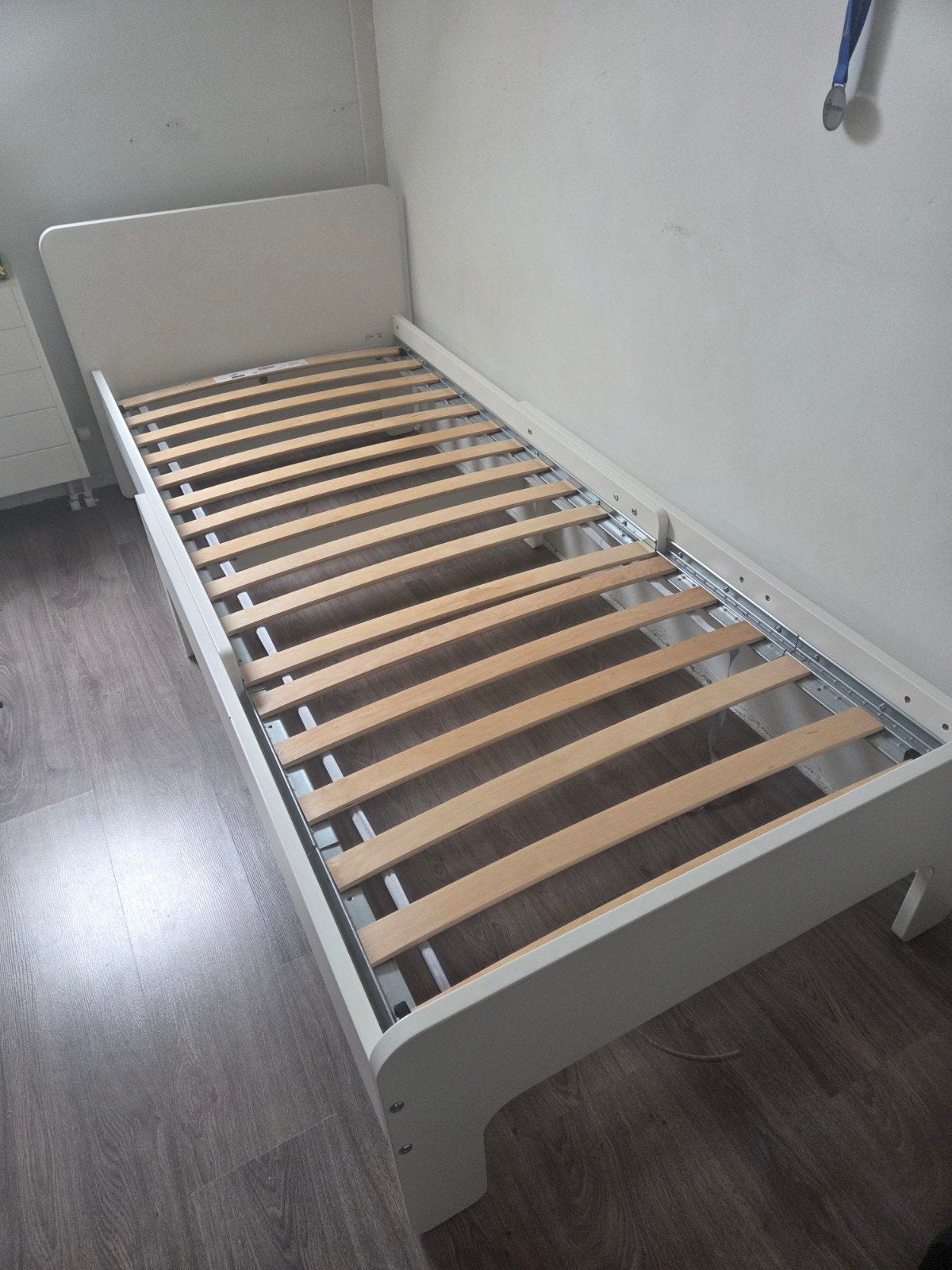 IKEA SLÄKT uitschuifbaar bed (wit), Ophalen, 90 cm, Wit, 200 cm