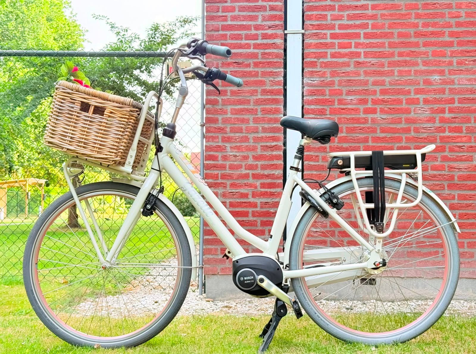 Nette Gazelle Miss Grace C7 HMB– Elektrische damesfiets zgan, Ophalen, 2 zitjes, Versnellingen, Zo goed als nieuw