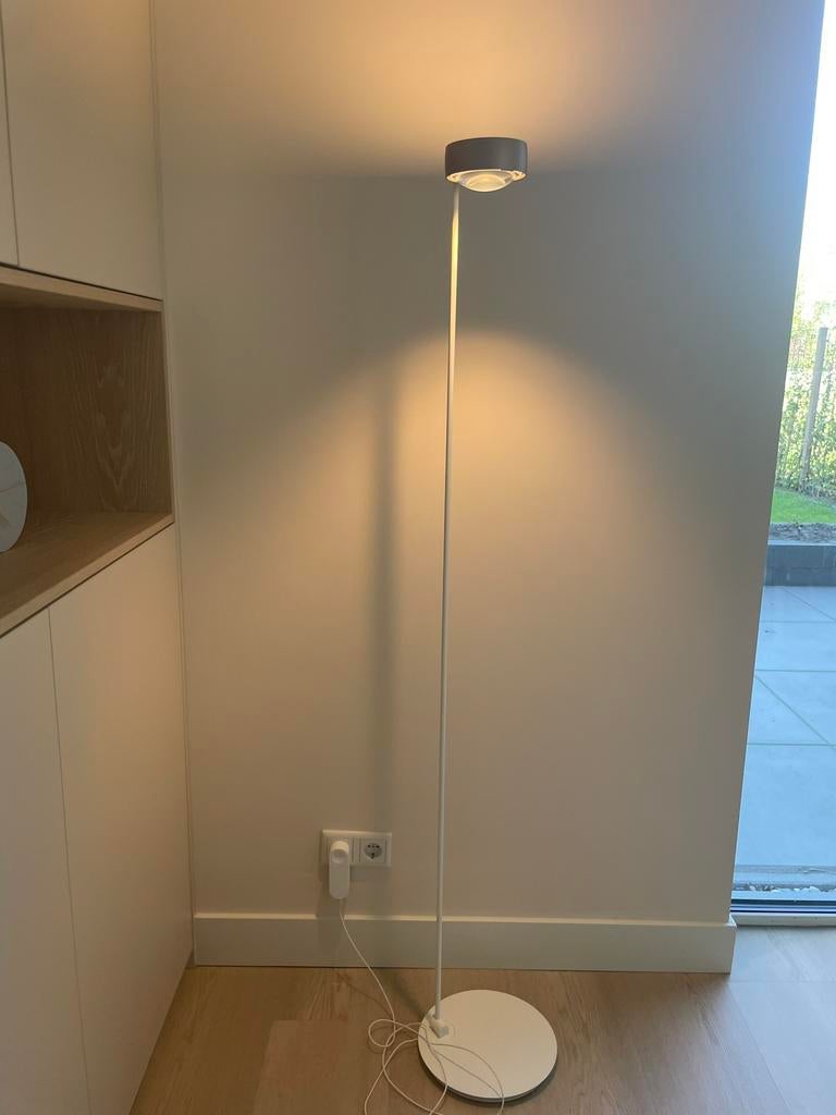 Gloednieuwe Occhio vloerlamp, Ophalen, Zo goed als nieuw, Glas, 150 tot 200 cm