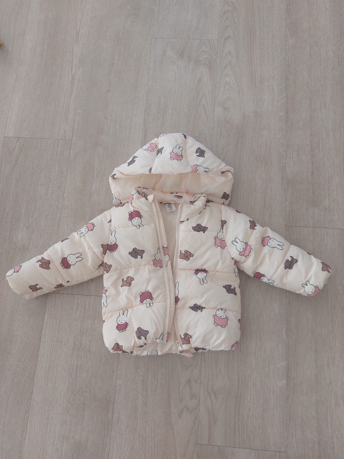 Dikke baby jas maat 86 Nijntje H&M, Gebruikt, Jongetje of Meisje, H&M, Ophalen of Verzenden