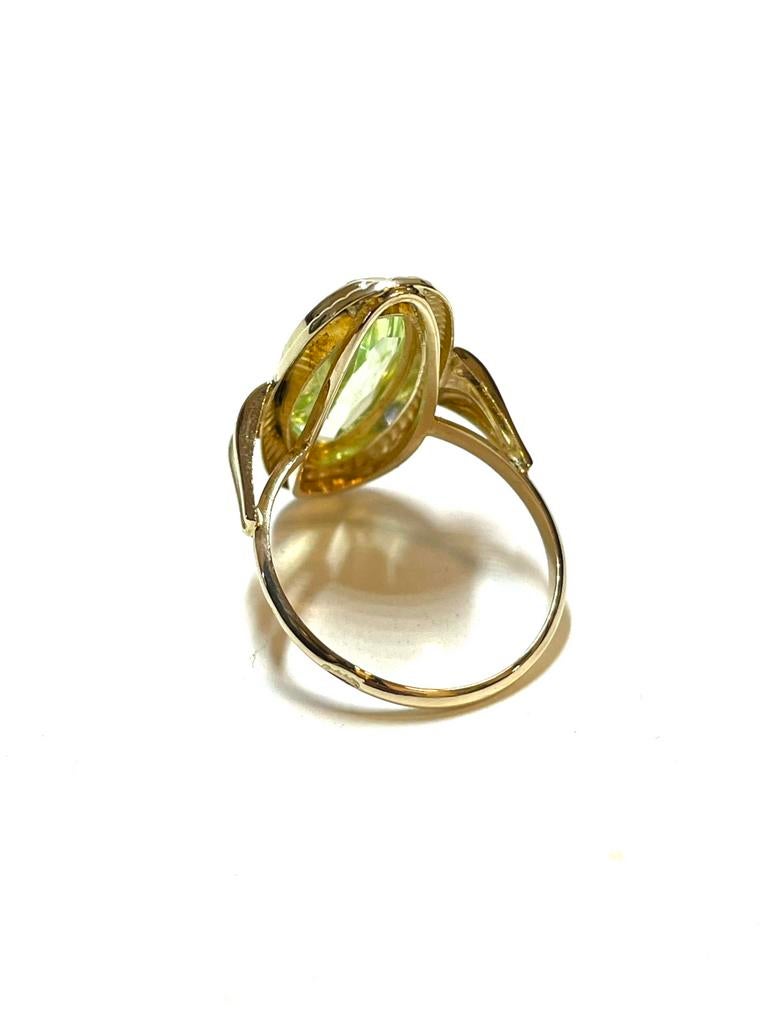 14k gouden ring met een groene steen, Sieraden, Tassen en Uiterlijk, Ringen, -, -, Ophalen of Verzenden, Dame