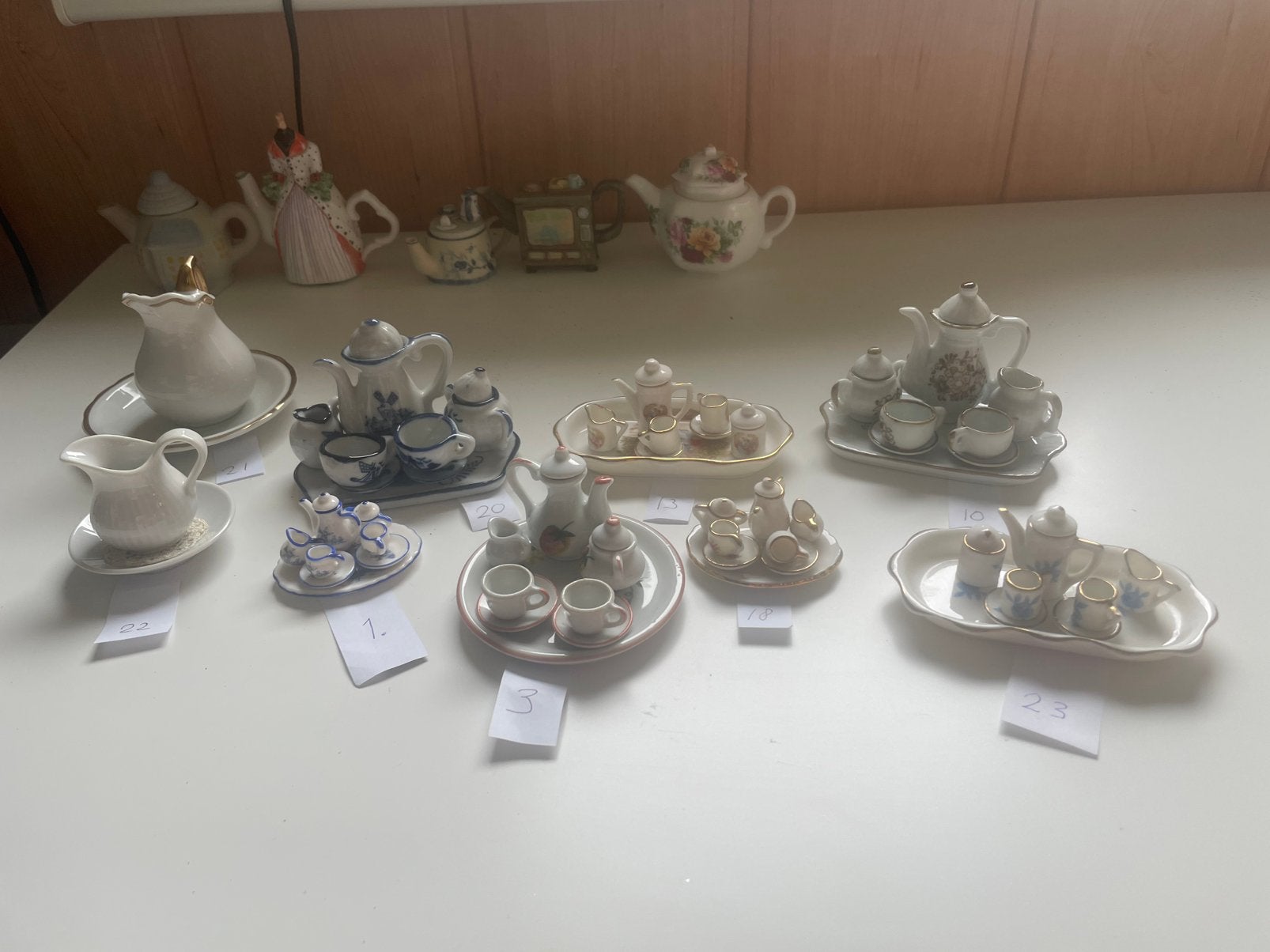 Mini serviesjes., Ophalen of Verzenden