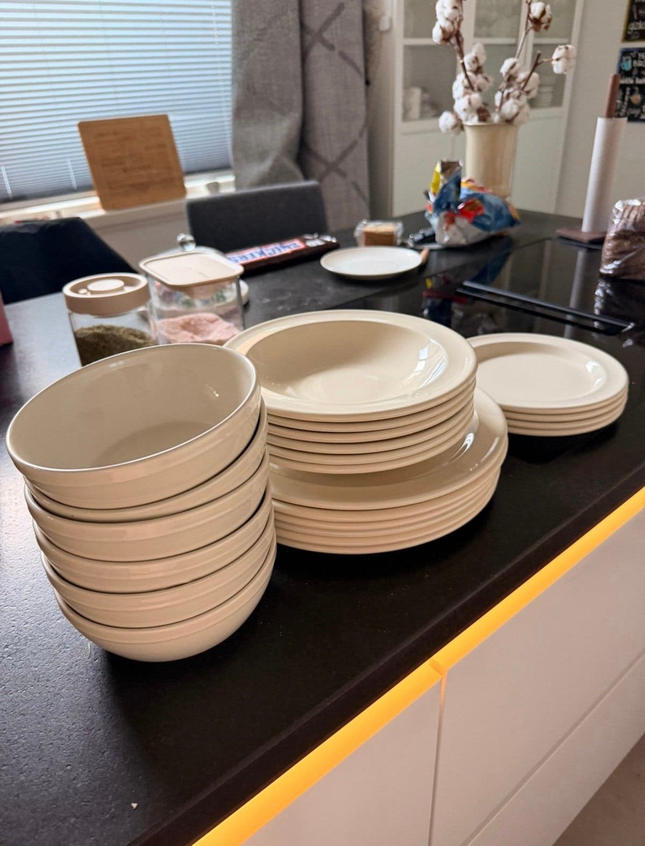 Action Emile Henry keramiek servies 6 persoons, Ophalen