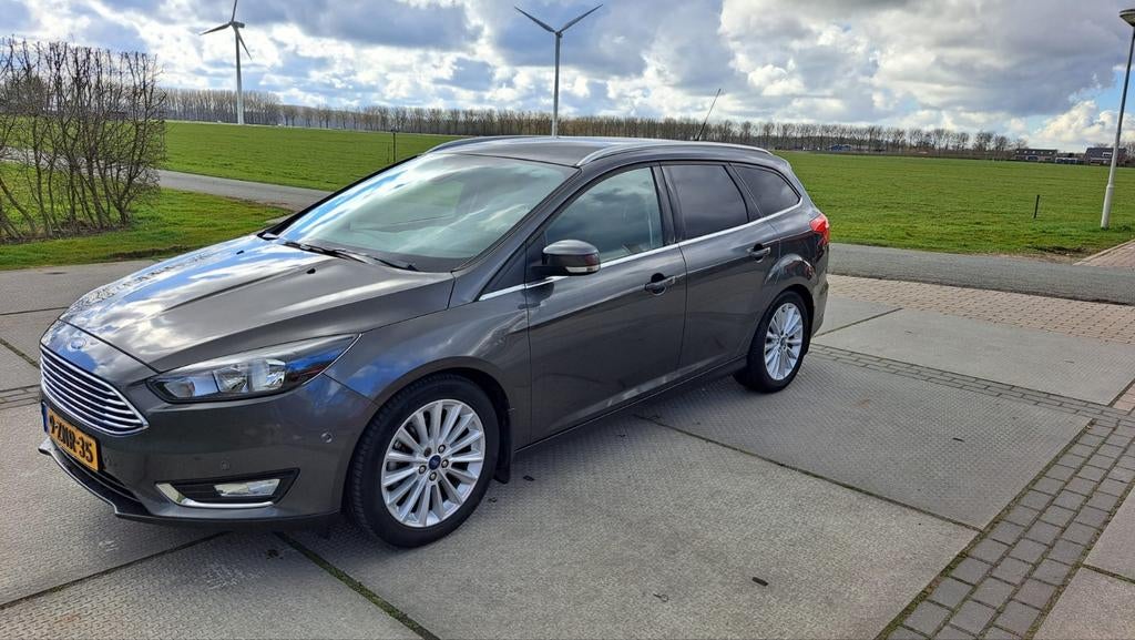 Ford Focus 1.5 Ecoboost 110KW Wagon 2015 Grijs, Auto's, Stof, 1498 cc, 4 cilinders, Origineel Nederlands