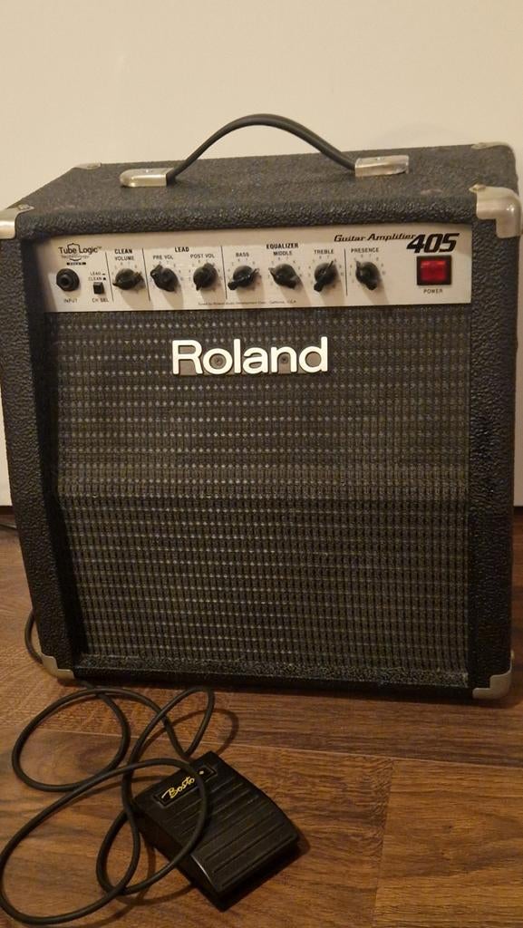Roland 405 Gitaarversterker Combo 20W - Unieke 4x5" speakers, Ophalen of Verzenden, Gebruikt, Gitaar, Minder dan 50 watt