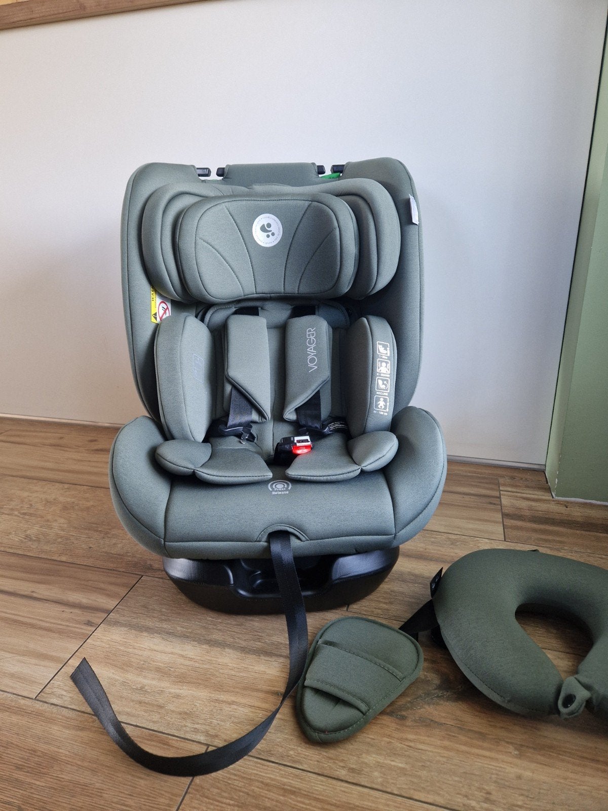 Groen autostoeltje (NIEUW), Verstelbare rugleuning, Autogordel, Nieuw, Ophalen