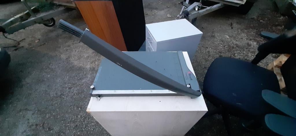 Rexel ClassicCut CL120 papiersnijmachine, Diversen, Ophalen