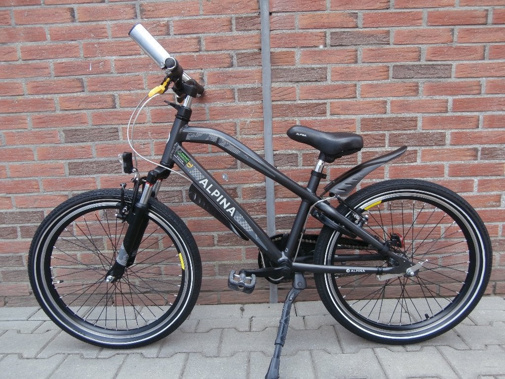 ALS NIEUW! Alpina Trial 22 inch. zwart-geel, Ophalen, Terugtraprem, 22 inch, Alpina Trial