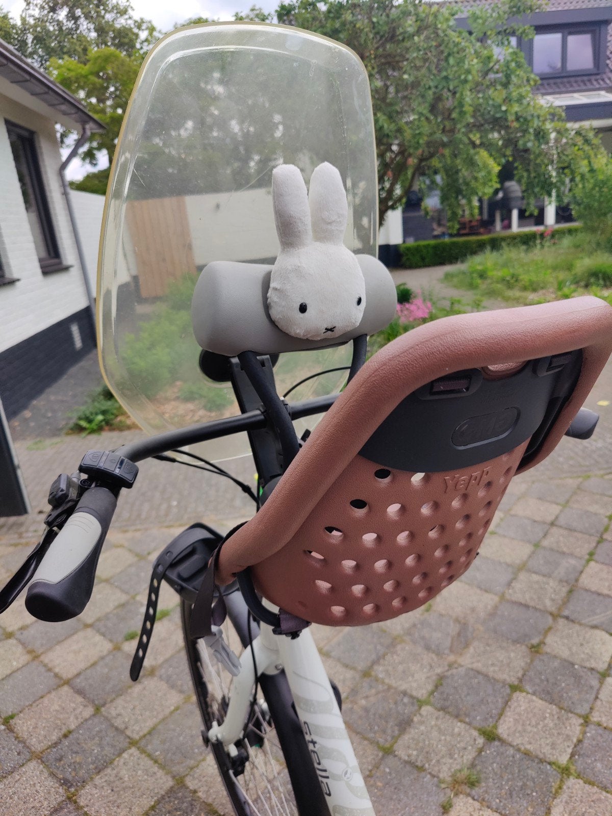 Yepp voorzitje met windscherm en slaaprol met nijntje, Yepp, Voorzitje, Ophalen of Verzenden, 0 t/m 13 kg