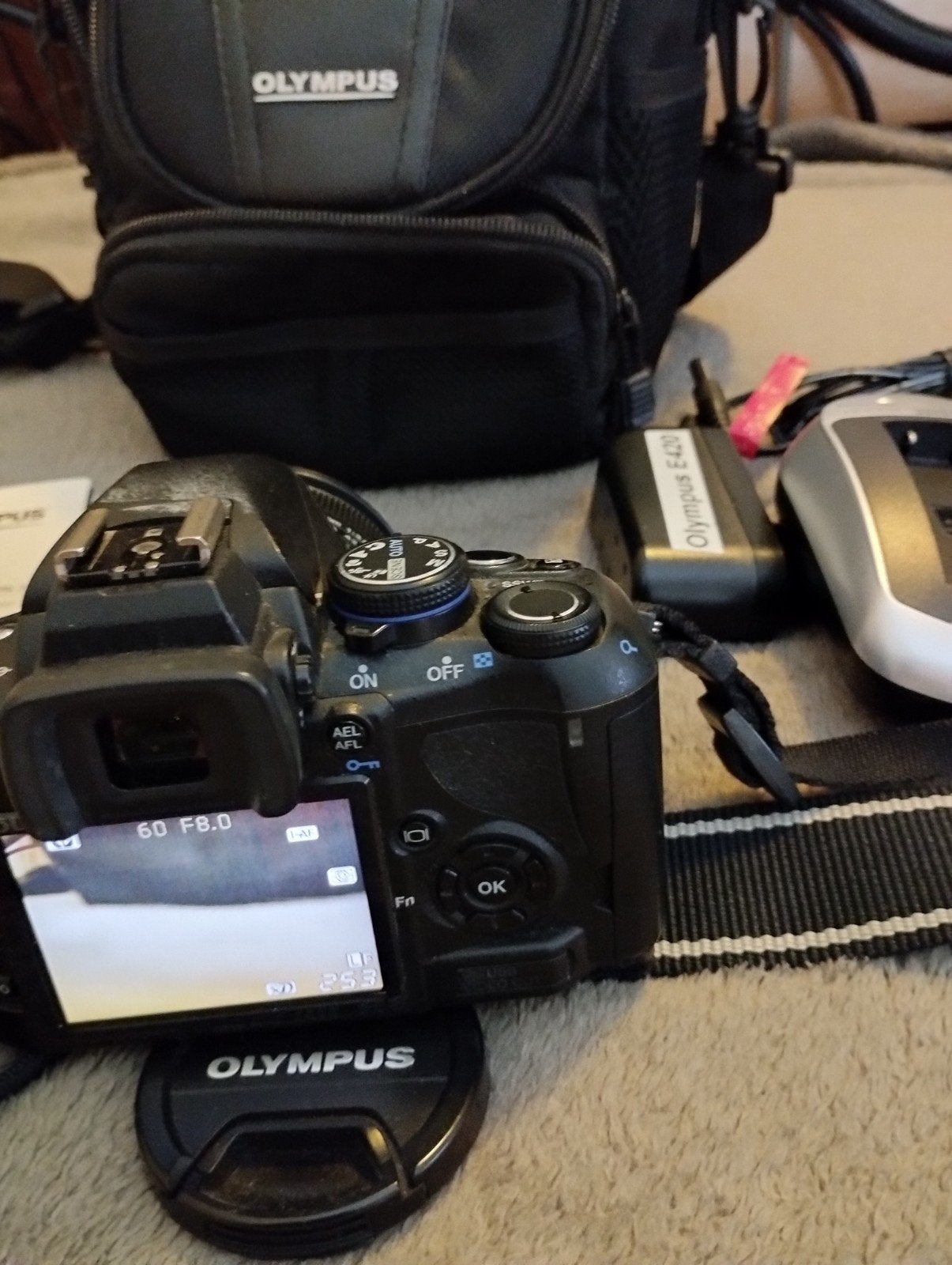 Olympus e-420, Ophalen of Verzenden, Zo goed als nieuw, Spiegelreflex, Olympus