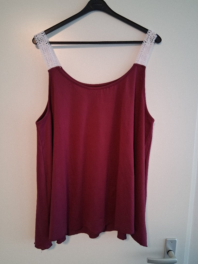 Topje maat XL/XXL, Kleding | Dames, Tops, Maat 46/48 (XL) of groter, Nieuw, Ophalen of Verzenden, Zonder mouw