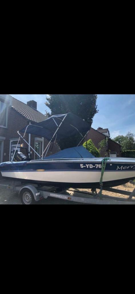 Mooie speedboot met trailer en buitenboordmotor, Gebruikt, Ophalen of Verzenden, Buitenboordmotor, Polyester