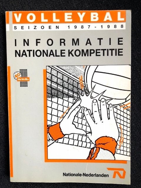 Boek Volleybal seizoen 1987-1988, Ophalen, Gebruikt, Overige sporten, Boek of Tijdschrift