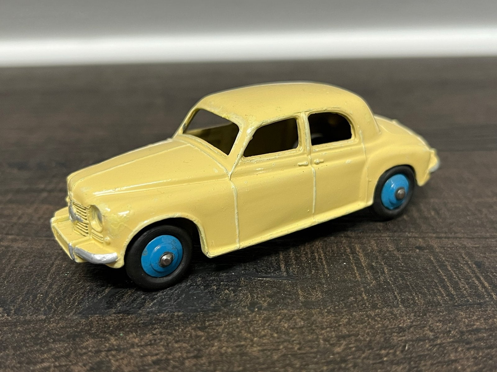 Dinky Toy 156 Rover 75 met blauwe velgen, Hobby en Vrije tijd, Ophalen of Verzenden, Gebruikt, Auto
