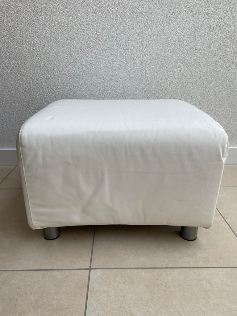 IKEA Klippan voetenbank, wit, zo goed als nieuw, Ophalen, Vierkant, Zo goed als nieuw, Stof