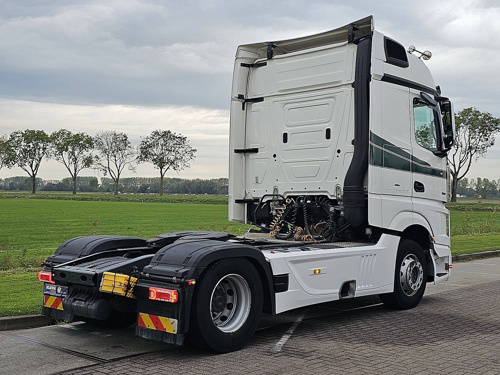 MERCEDES-BENZ ACTROS 1851 LS BIG SPACE,2Xtank,Standklima,oil, Automaat, Euro 6, 510 pk, Wit
