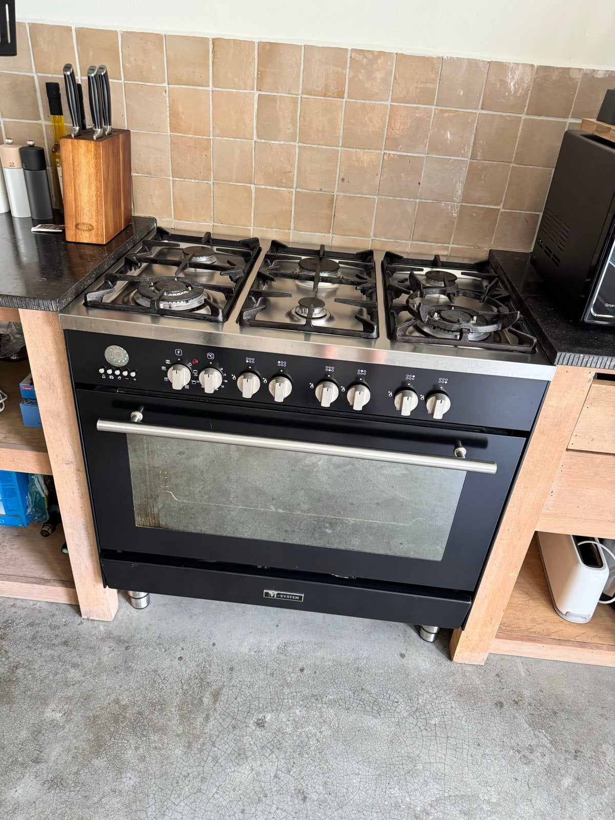M-System Fornuis met Gas Kookplaat en Oven, Ophalen, Gebruikt, 60 cm of meer, Gas
