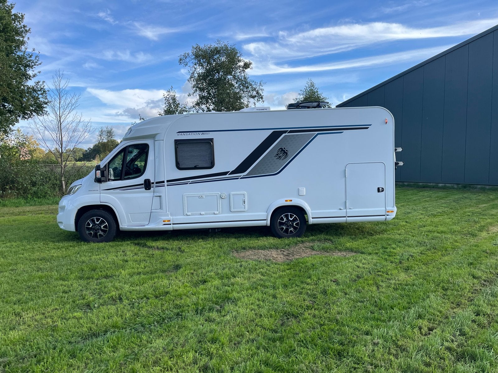 Knaus Van Ti 650 MEG Vansation 2.3 160 pk  Automaat, Automaat, Chemisch toilet, Ringverwarming, Fiat