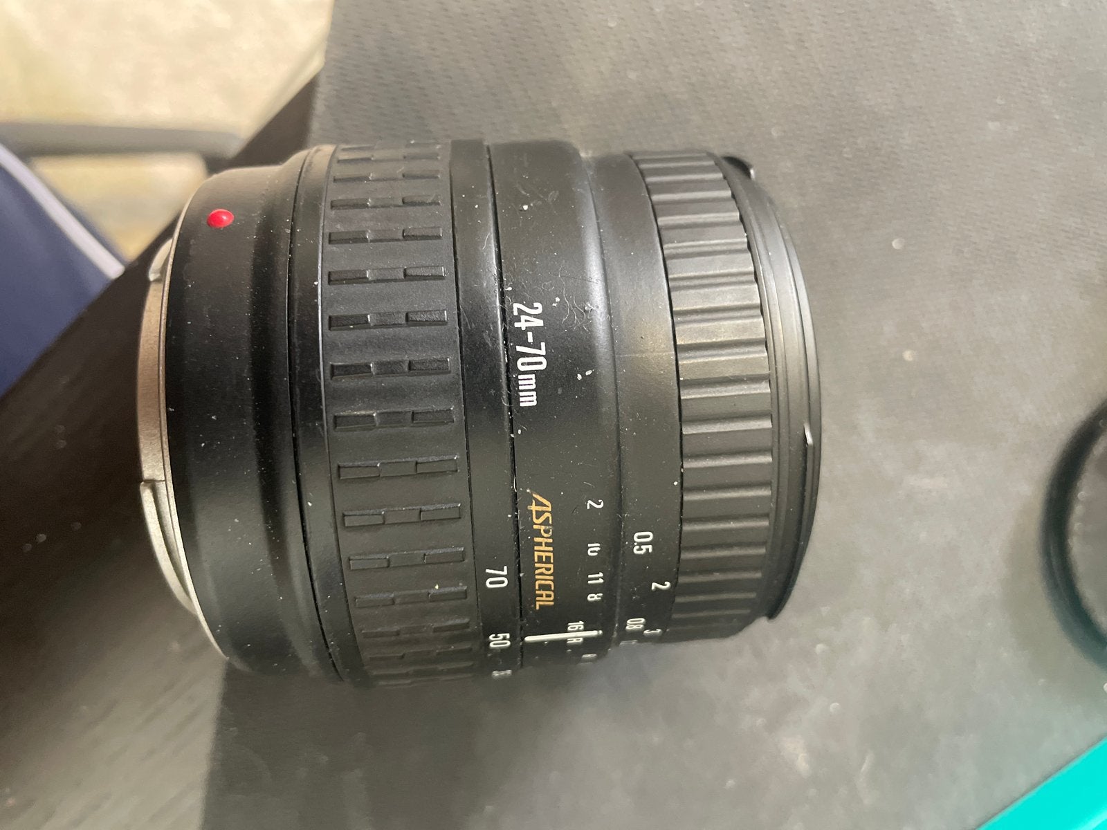 Sigma Zoom 24-70mm f/3.5-5.6 UC Aspherical voor Sony, Audio, Tv en Foto, Gebruikt, Sigma, Ophalen of Verzenden, Standaardlens