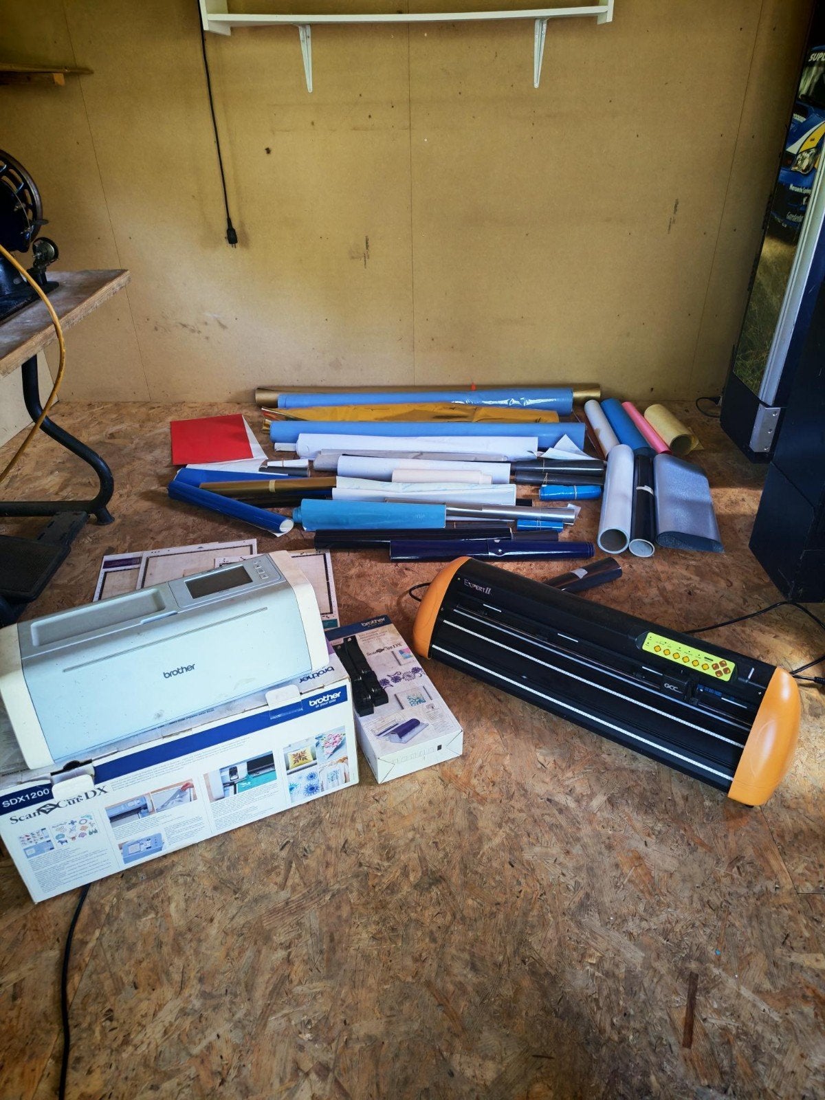 Professionele snijplotters met materiaal, Ophalen, Divers, Divers, Divers